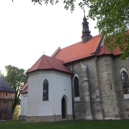 Dom Pod Orzechem Villa Łapczyce Buitenkant foto