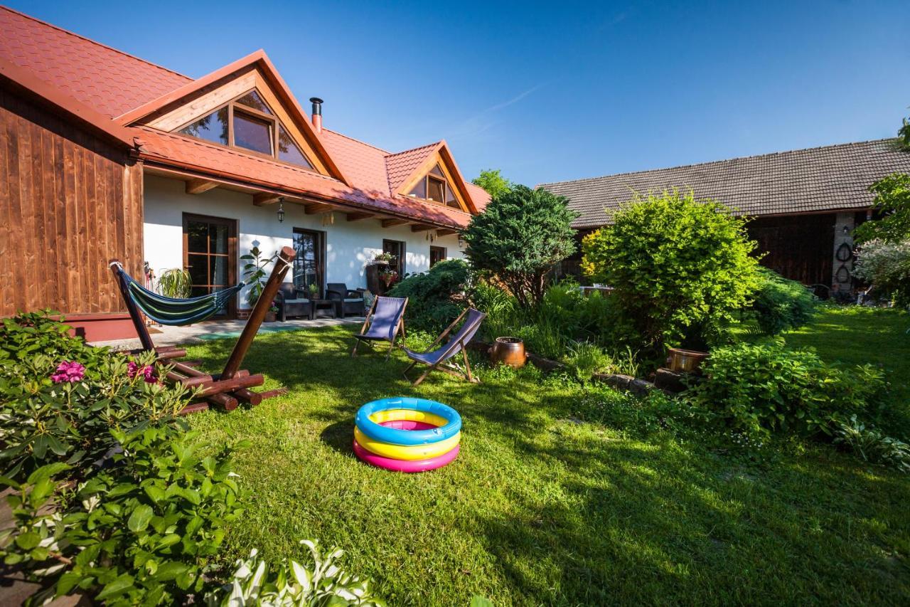 Dom Pod Orzechem Villa Łapczyce Buitenkant foto