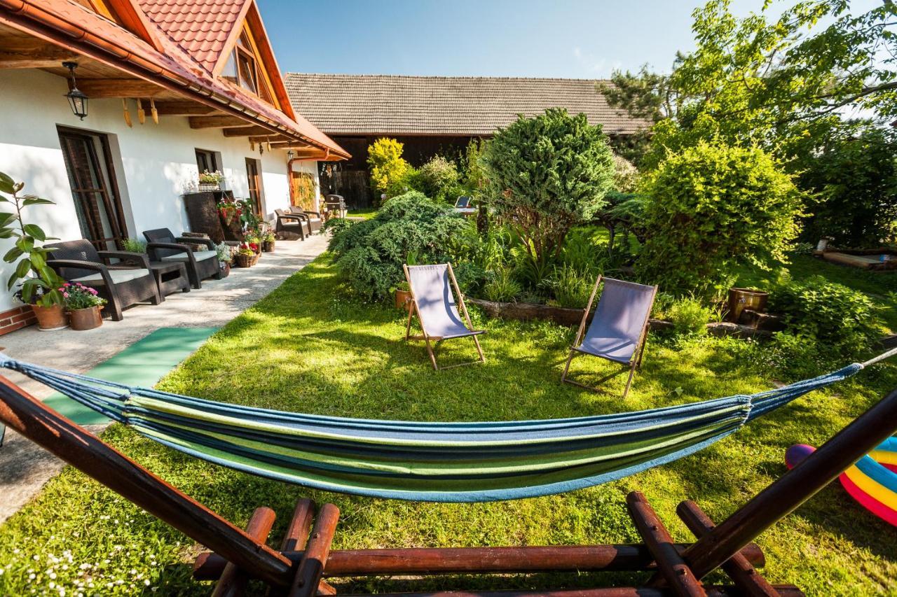 Dom Pod Orzechem Villa Łapczyce Buitenkant foto